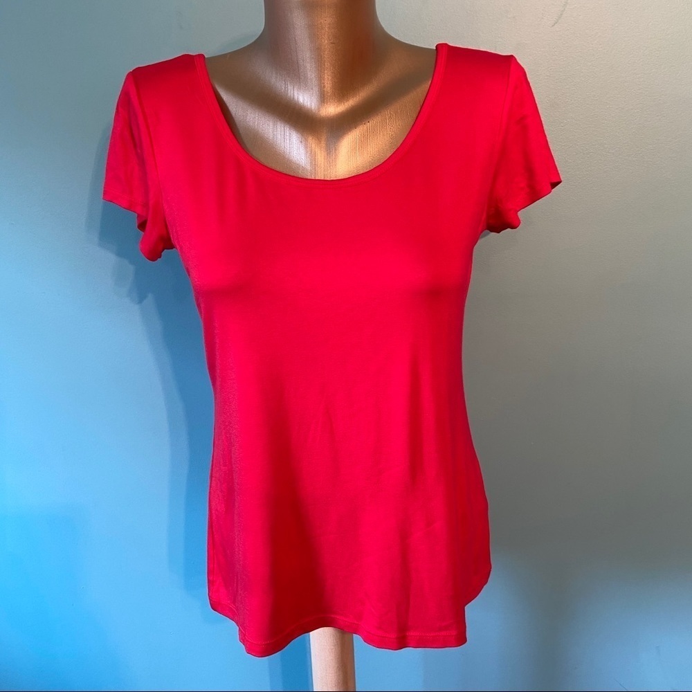 🇨🇦BNWT Jacob women’s red colour short-sleeved top cutout size‎ medium
